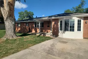 1430 Spencer St, Longmont, CO 80501 - Photo 2