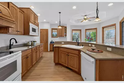 5004 N 107th St, Lafayette, CO 80026 - Photo 16