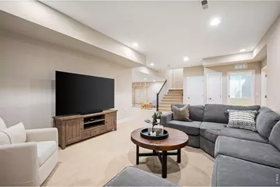 7945 E Prairie Meadow Dr, Denver, CO 80238 - Photo 28