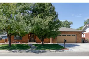 424 Cambridge St, Brush, CO 80723 - Photo 1