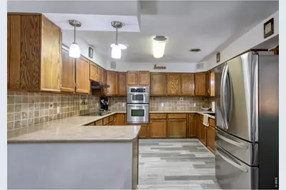 424 Cambridge St, Brush, CO 80723 - Photo 8
