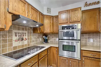 424 Cambridge St, Brush, CO 80723 - Photo 10