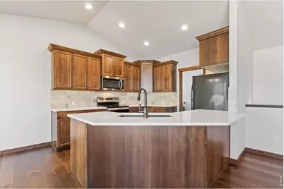 7025 Sage Meadows Dr, Wellington, CO 80549 - Photo 12