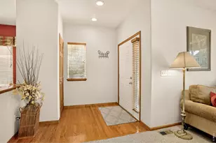 1516 Red Mountain Dr, Longmont, CO 80504 - Photo 24