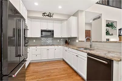 1516 Red Mountain Dr, Longmont, CO 80504 - Photo 12