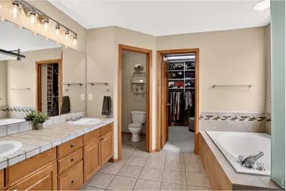 1516 Red Mountain Dr, Longmont, CO 80504 - Photo 30