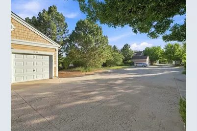 1977 Grays Peak Dr #201, Loveland, CO 80538 - Photo 4