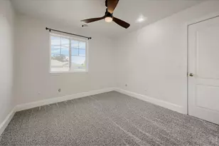 1412 Venice Ln, Longmont, CO 80503 - Photo 18