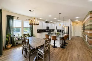 1421 Rustic Dr, Longmont, CO 80504 - Photo 12