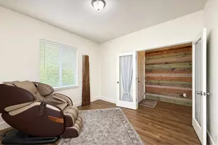 1421 Rustic Dr, Longmont, CO 80504 - Photo 20