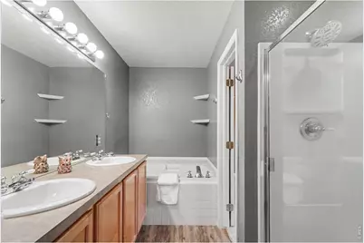 4042 Independence Dr, Loveland, CO 80538 - Photo 20