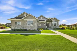 316 Duesenberg Ln, Fort Collins, CO 80524 - Photo 2