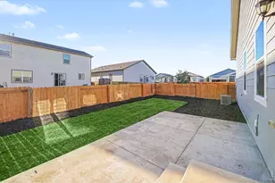 210 N Stewart St, Keenesburg, CO 80643 - Photo 18