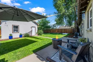 3051 Grape St, Denver, CO 80207 - Photo 2