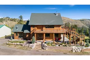 646 Stormy Peaks Dr, Bellvue, CO 80512 - Photo 4