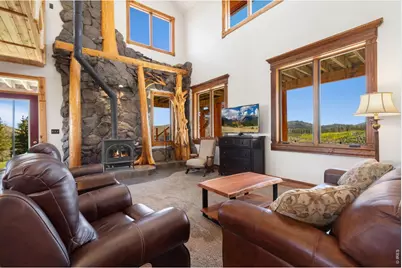 646 Stormy Peaks Dr, Bellvue, CO 80512 - Photo 8