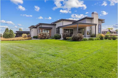 8675 Summerlin Pl, Longmont, CO 80503 - Photo 30