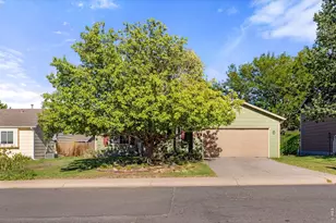 134 48th Ave Ct, Greeley, CO 80634 - Photo 2