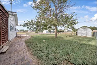 201 Elm Ave, Akron, CO 80720 - Photo 32