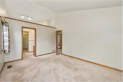 5207 Wheaton Dr, Fort Collins, CO 80525 - Photo 12