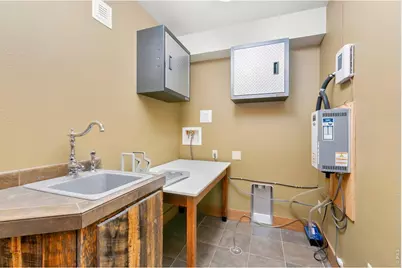1490 Hummingbird Dr, Estes Park, CO 80517 - Photo 34