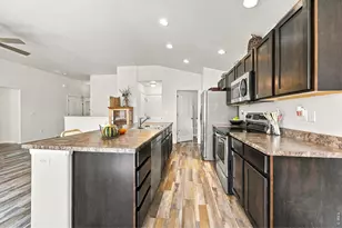 909 Ponderosa Dr, Severance, CO 80550 - Photo 10