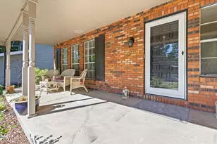 2269 Iroquois Dr, Fort Collins, CO 80525 - Photo 2