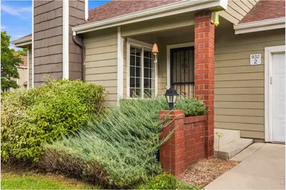 932 Richmond Dr #V-2, Fort Collins, CO 80526 - Photo 6
