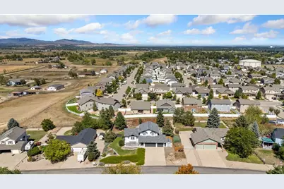 2009 Crestridge Dr, Loveland, CO 80537 - Photo 24