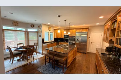 9078 Fieldcrest Ln, Longmont, CO 80503 - Photo 6