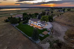 6915 Goose Point Ct, Niwot, CO 80503 - Photo 2