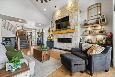 2782 Heron Lakes Pkwy, Berthoud, CO 80513 - Photo 4