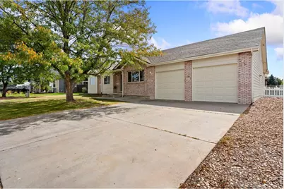 910 N 7th Pl, Johnstown, CO 80534 - Photo 2