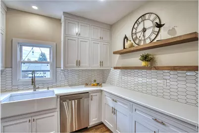 524 E 1st St, Loveland, CO 80537 - Photo 8