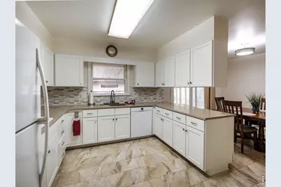 2145 Buena Vista Dr, Greeley, CO 80634 - Photo 8