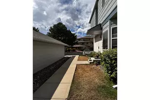 2207 Emery St, Longmont, CO 80501 - Photo 6