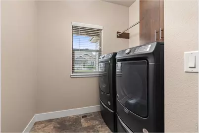 102 Kitty Hawk Dr, Windsor, CO 80550 - Photo 20