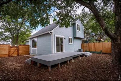 1009 Townley Cir, Longmont, CO 80501 - Photo 6