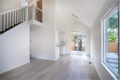 1009 Townley Cir, Longmont, CO 80501 - Photo 2