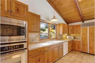 1996 Uplands Cir, Estes Park, CO 80517 - Photo 16