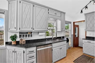 409 Bothun Rd, Berthoud, CO 80513 - Photo 10