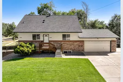 1201 Spruce Ave, Longmont, CO 80501 - Photo 1