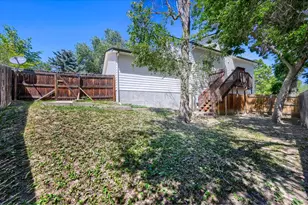 1201 Spruce Ave, Longmont, CO 80501 - Photo 40
