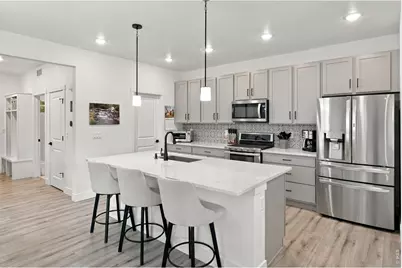 5966 Rendezvous Pkwy, Timnath, CO 80547 - Photo 4