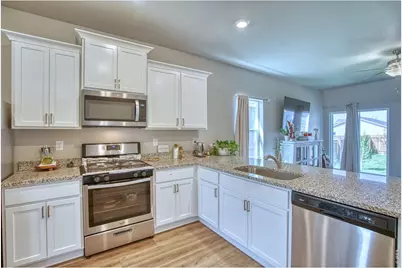 1127 Savona Ave, Fort Lupton, CO 80621 - Photo 6
