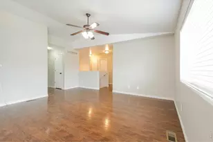 310 E 28th St Ln, Greeley, CO 80631 - Photo 4