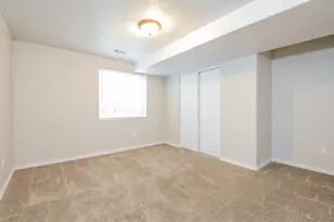 310 E 28th St Ln, Greeley, CO 80631 - Photo 8
