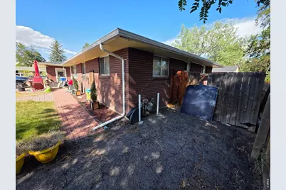 12 Huntington Ct, Longmont, CO 80503 - Photo 2