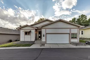 29 Sandra Ln, Broomfield, CO 80020 - Photo 1