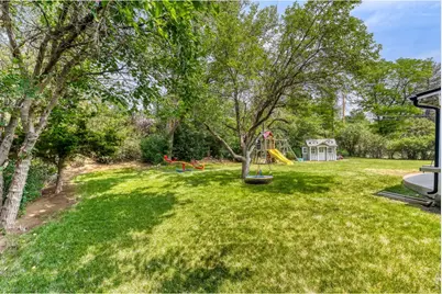 2555 E Maplewood Ave, Centennial, CO 80121 - Photo 26